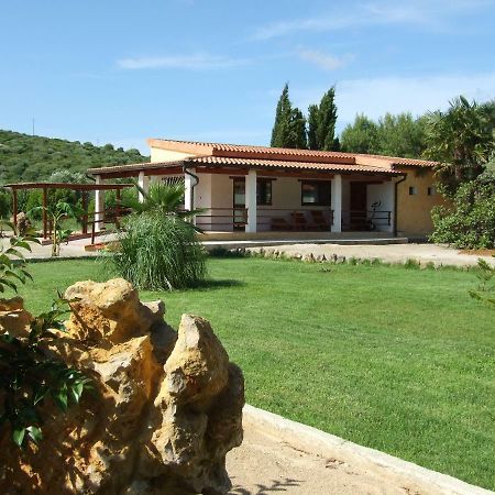 Agriturismo Corallo 圣塔·马里亚·迪·帕尔玛 外观 照片